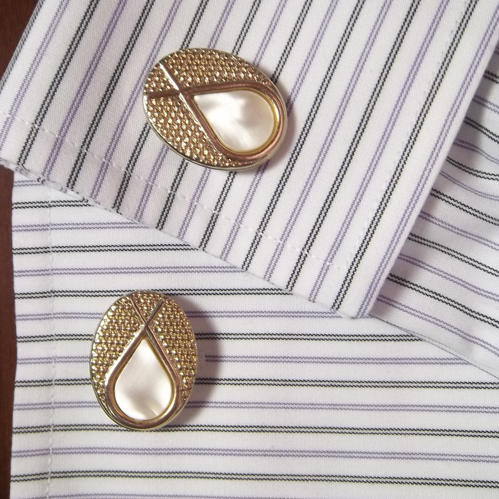 Gold Tone Cuff Links with Pearl Inlay
